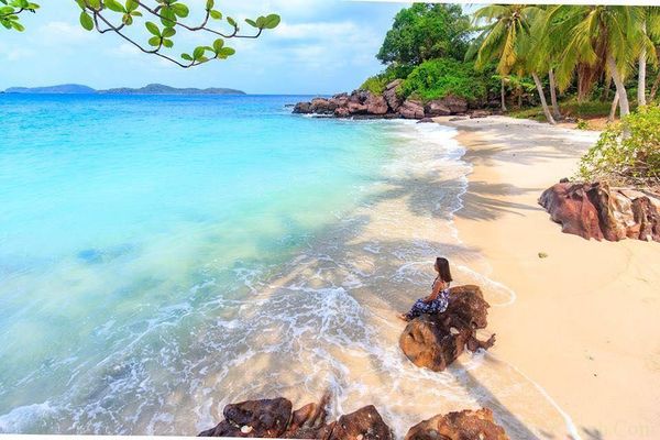 Vé máy bay giá rẻ tháng 10