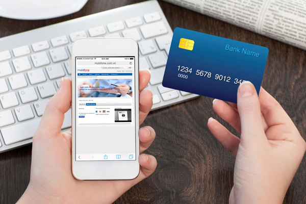Đặt vé máy bay online cần thông tin gì?