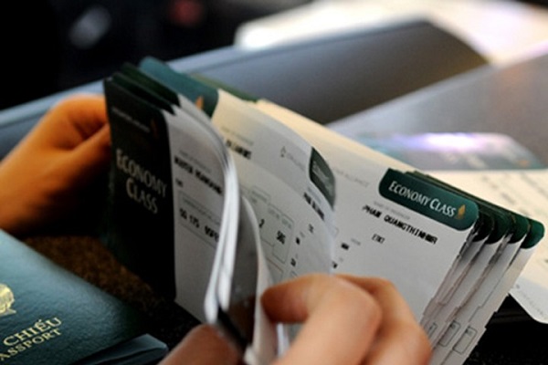 Đổi vé máy bay Vietnam Airlines