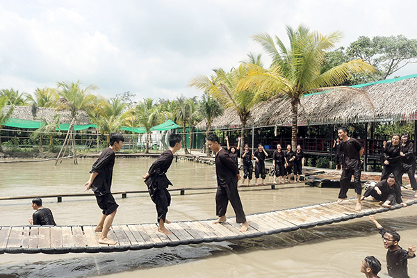 Thời gian bay từ Vinh đến Cần Thơ